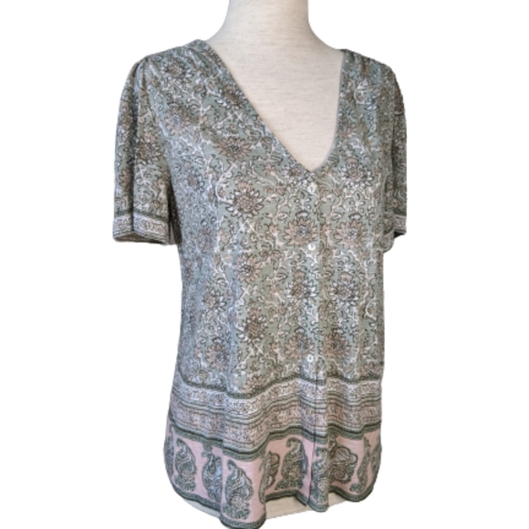 Lucky Brand V-neck Short Sleeve Top Sz S - Picture 1 of 6